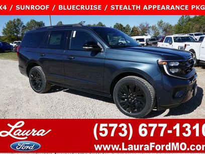 New 2025 Ford Expedition Platinum w/ Stealth Appearance Package