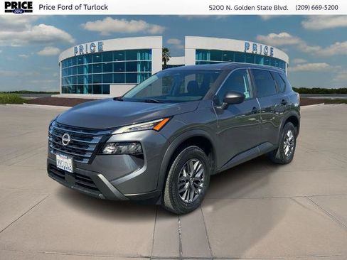 Used 2024 Nissan Rogue S FWD image 1