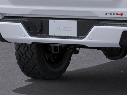 New 2026 GMC Canyon AT4 w/ Technology Plus Package AWD/4WD image 14