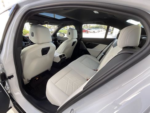 New 2026 BMW 530i 530i w/ M Sport Package image 24