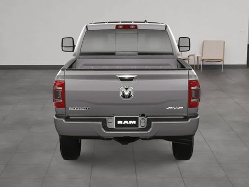 New 2024 RAM 3500 Laramie image 9