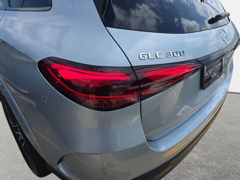 New 2026 Mercedes-Benz GLC 300 4MATIC image 32