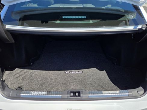 Used 2024 Lexus IS 350 F Sport RWD image 27