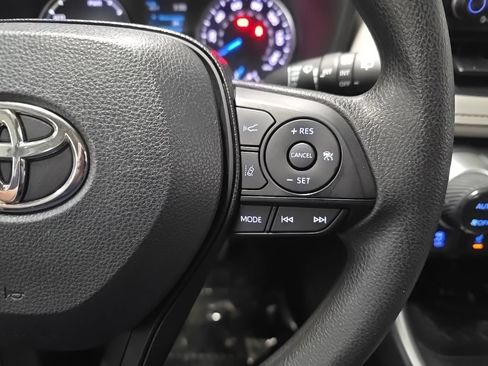 Used 2019 Toyota RAV4 XLE w/ Convenience Package AWD/4WD image 21