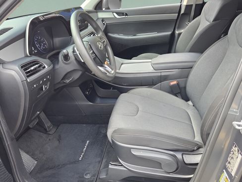 Used 2022 Hyundai Palisade SE FWD image 9