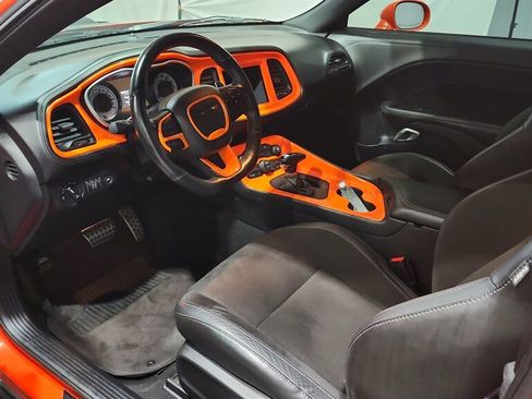 Used 2022 Dodge Challenger R/T Scat Pack w/ Shaker Package RWD image 22