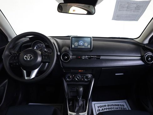 Used 2018 Toyota Yaris iA FWD image 28