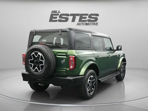 Used 2025 Ford Bronco Outer Banks AWD/4WD image 16