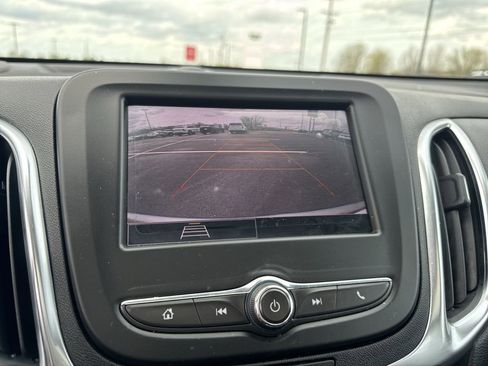 Used 2024 Chevrolet Equinox LT image 17