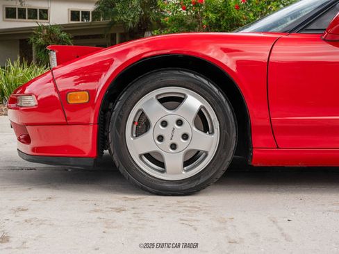 Used 1991 Acura NSX image 4