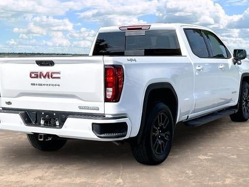 Used 2025 GMC Sierra 1500 Elevation w/ Elevation Premium Package AWD/4WD image 6