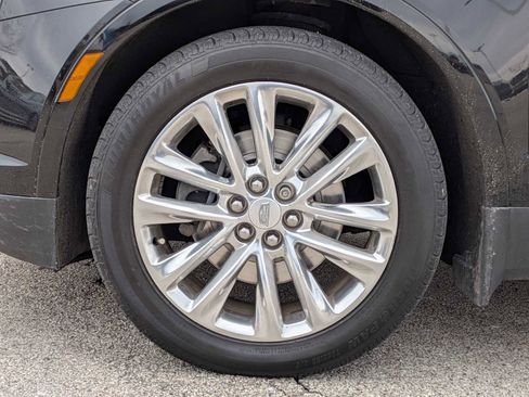 Used 2017 Cadillac XT5 Platinum image 13