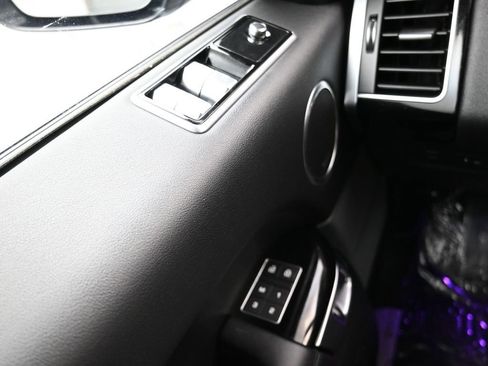 Used 2021 Land Rover Range Rover Sport HSE Silver Edition image 15