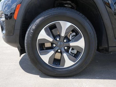 Used 2024 Jeep Grand Cherokee Limited 4xe AWD/4WD image 27