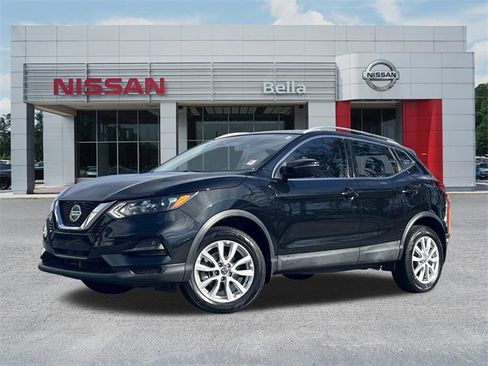 Certified 2020 Nissan Rogue Sport SV image 1