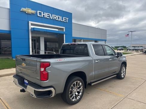New 2026 Chevrolet Silverado 1500 LTZ w/ LTZ Premium Package AWD/4WD image 8