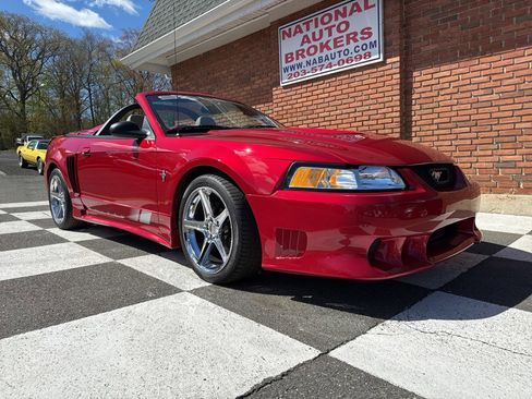 Used 2000 Ford Mustang GT RWD image 7