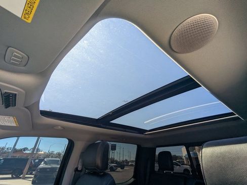 Used 2024 Ford F350 Lariat w/ Lariat Ultimate Package image 22