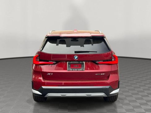New 2026 BMW X1 xDrive28i w/ Convenience Package image 4