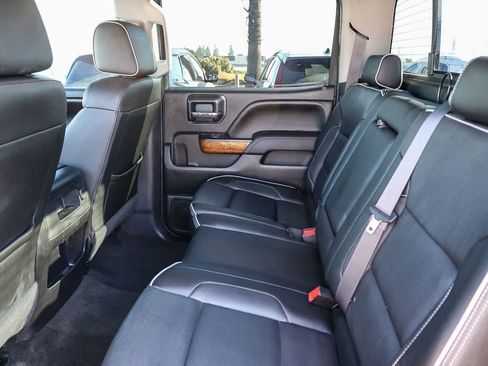 Used 2017 Chevrolet Silverado 1500 High Country image 20