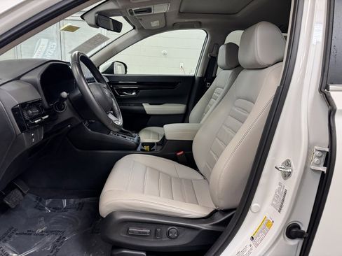 Used 2025 Honda CR-V EX-L image 12