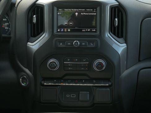 New 2026 Chevrolet Silverado 1500 Custom Trail Boss w/ Turbomax Blackout Package AWD/4WD image 13