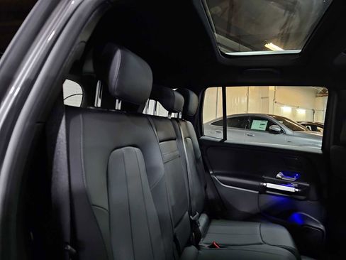 New 2026 Mercedes-Benz GLB 250 4MATIC image 15