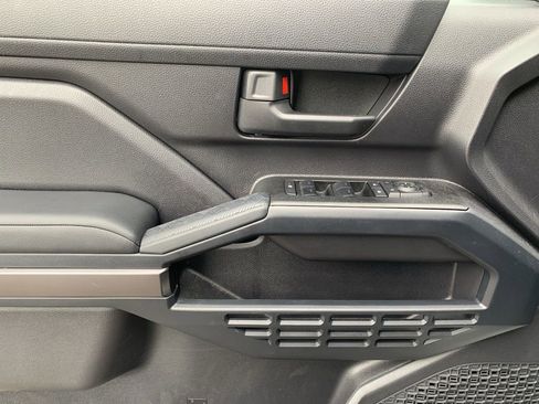 Used 2025 Toyota 4Runner SR5 image 11