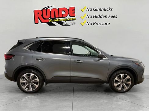 Used 2024 Ford Escape Platinum AWD/4WD image 7