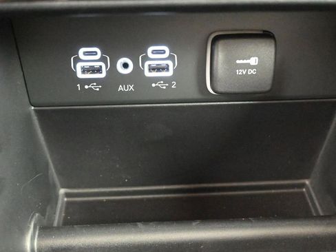 New 2026 Jeep Grand Cherokee Limited AWD/4WD image 4