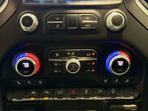Certified 2022 GMC Sierra 1500 AT4 w/ AT4 Premium Package image 16