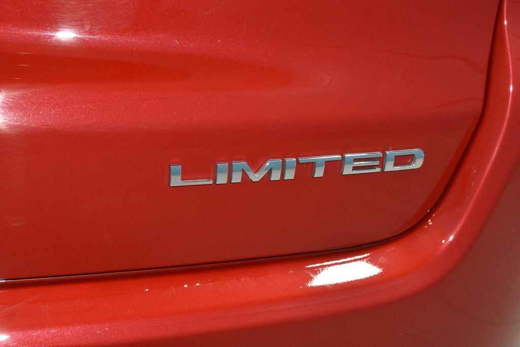 Used 2024 Jeep Compass Limited AWD/4WD image 30