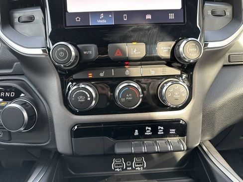 New 2026 RAM 1500 Big Horn image 38