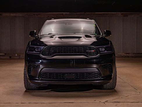 Used 2024 Dodge Durango R/T AWD/4WD image 2