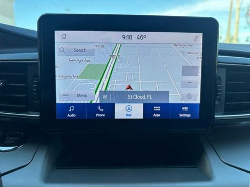 Used 2022 Ford Explorer XLT w/ Equipment Group 202A image 14