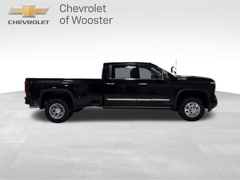 New 2026 Chevrolet Silverado 3500 High Country w/ High Country Premium Package image 6