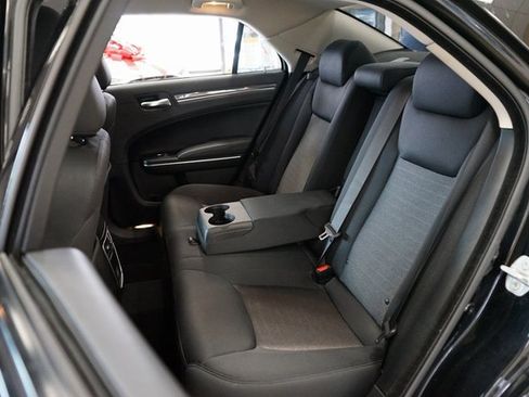 Used 2021 Chrysler 300 Touring w/ Sport Appearance Package image 42