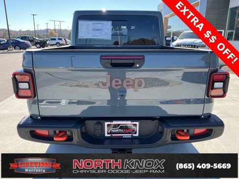 New 2026 Jeep Gladiator Mojave image 18