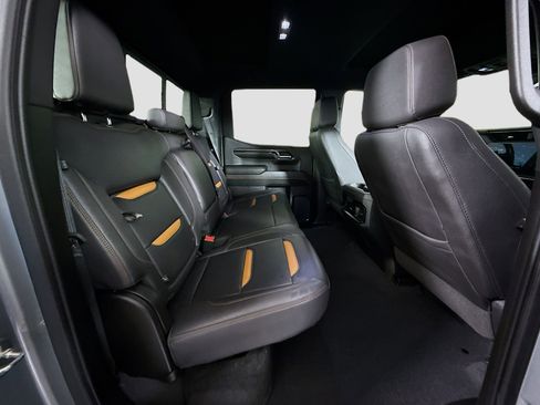 Used 2023 GMC Sierra 1500 AT4 w/ AT4 Preferred Package image 27