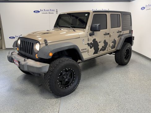 Used 2016 Jeep Wrangler Unlimited Sport AWD/4WD image 3