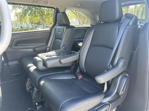 Used 2023 Honda Odyssey Touring image 26
