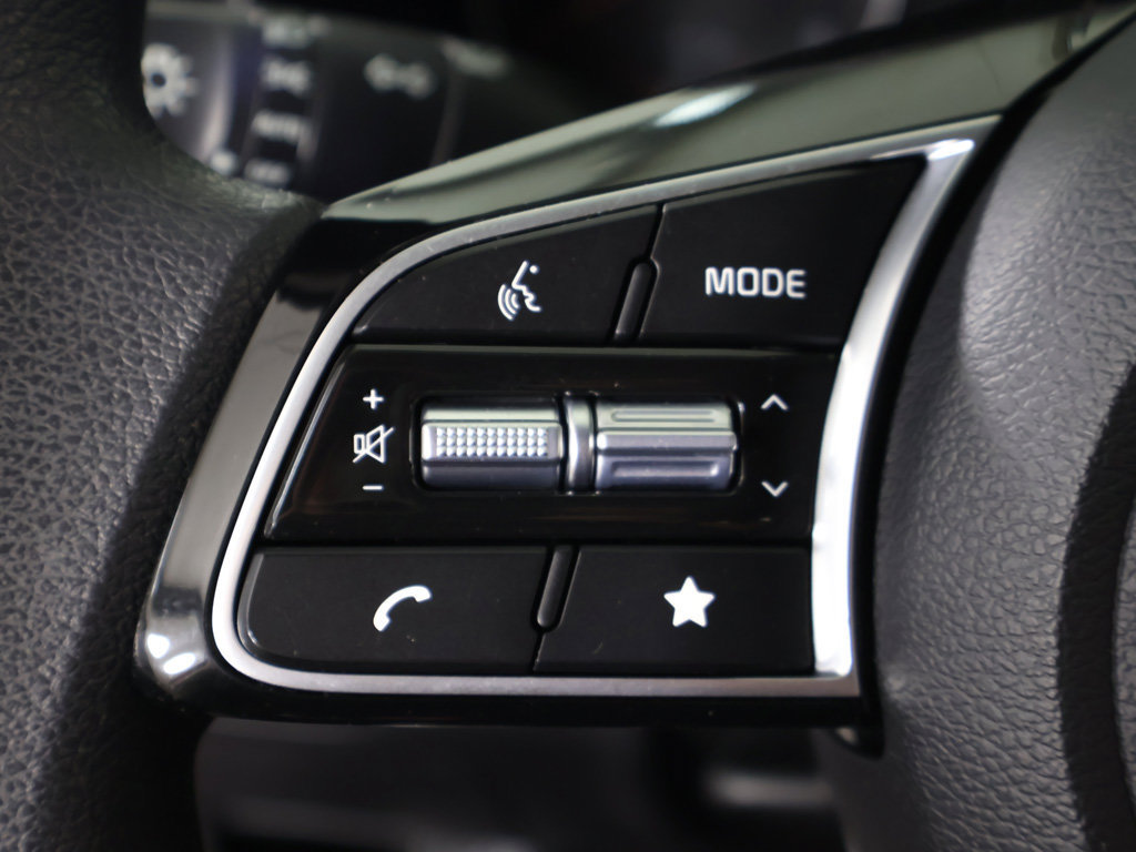 Certified 2024 Kia Forte LXS w/ LXS Technology Package FWD image 38