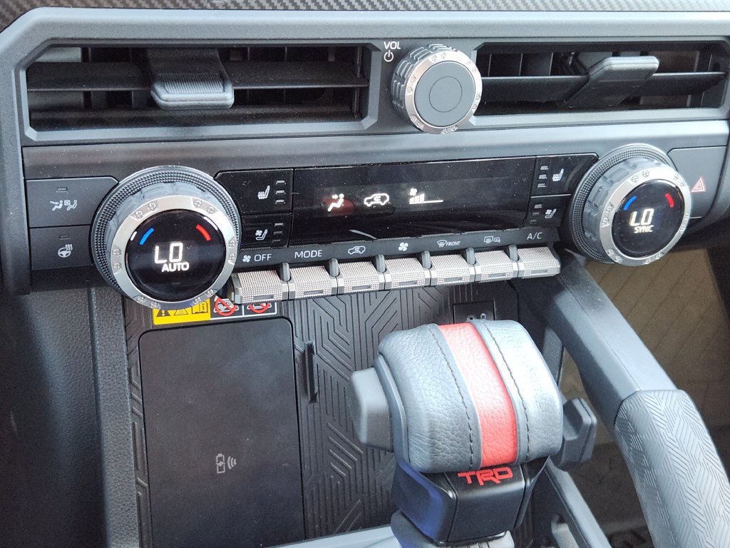 New 2026 Toyota 4Runner 4WD image 19