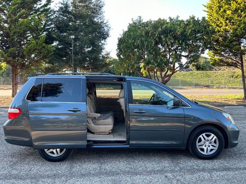 Used 2006 Honda Odyssey EX-L image 35