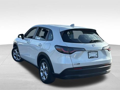 Certified 2023 Honda HR-V LX image 5