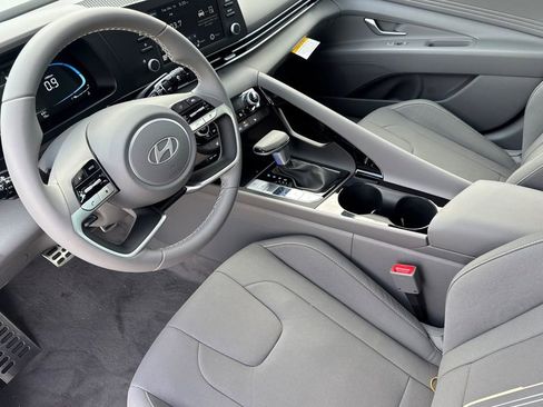New 2026 Hyundai Elantra SEL Sport Premium FWD image 10