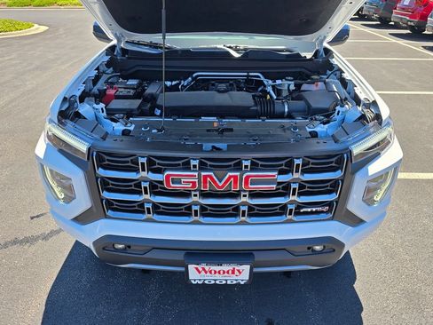 New 2026 GMC Canyon AT4 AWD/4WD image 29