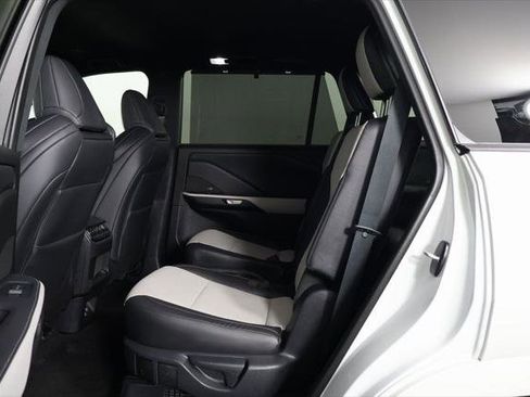 Certified 2025 Lexus TX 500h AWD w/ Technology Package image 11