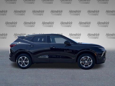Used 2025 Chevrolet Blazer LT AWD/4WD image 11