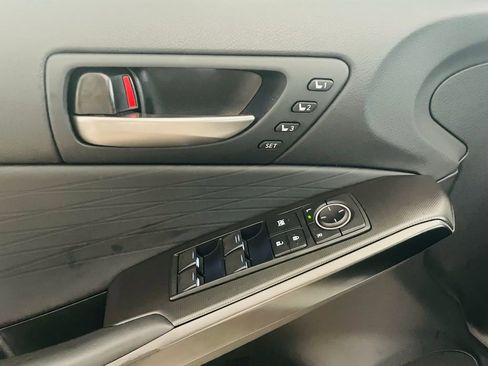 Certified 2023 Lexus IS 350 F Sport image 18